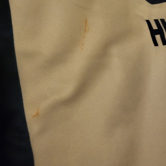 UA Shirt - Picture 4 of 5